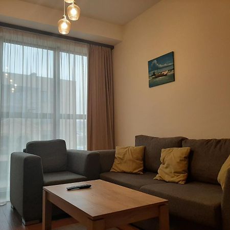 Pride Properties Welcomes You At 17 Buzant St 11-166 Yerevan Armenia Экстерьер фото