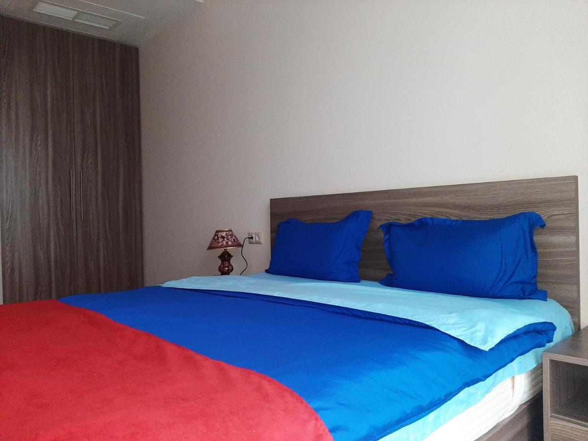 Pride Properties Welcomes You At 17 Buzant St 11-166 Yerevan Armenia Экстерьер фото