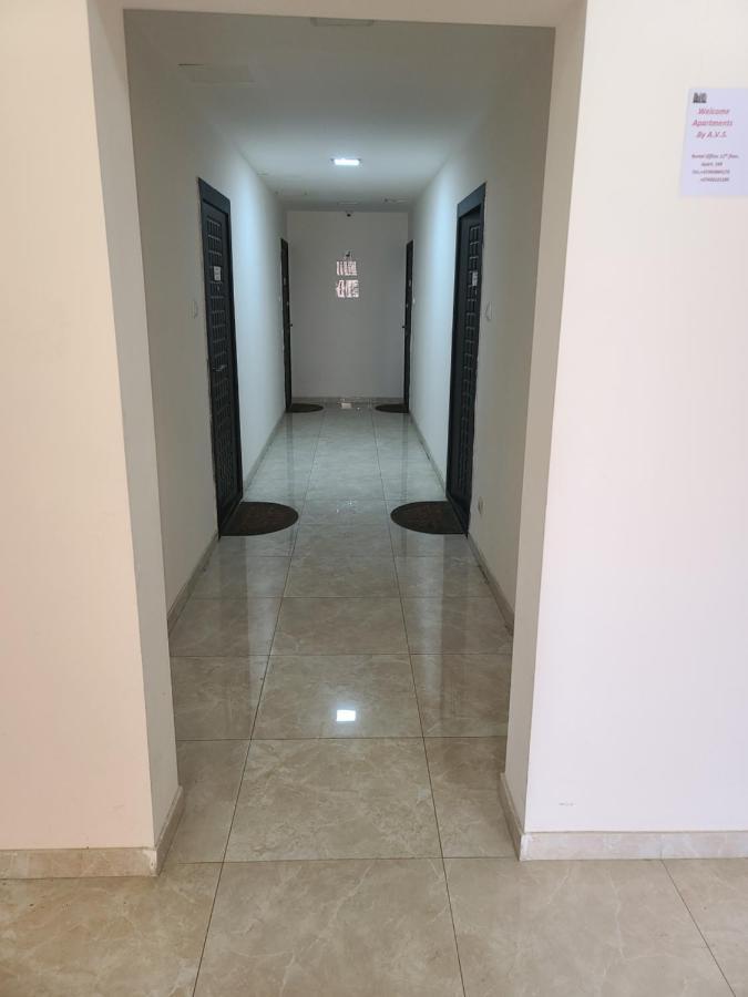 Pride Properties Welcomes You At 17 Buzant St 11-166 Yerevan Armenia Экстерьер фото