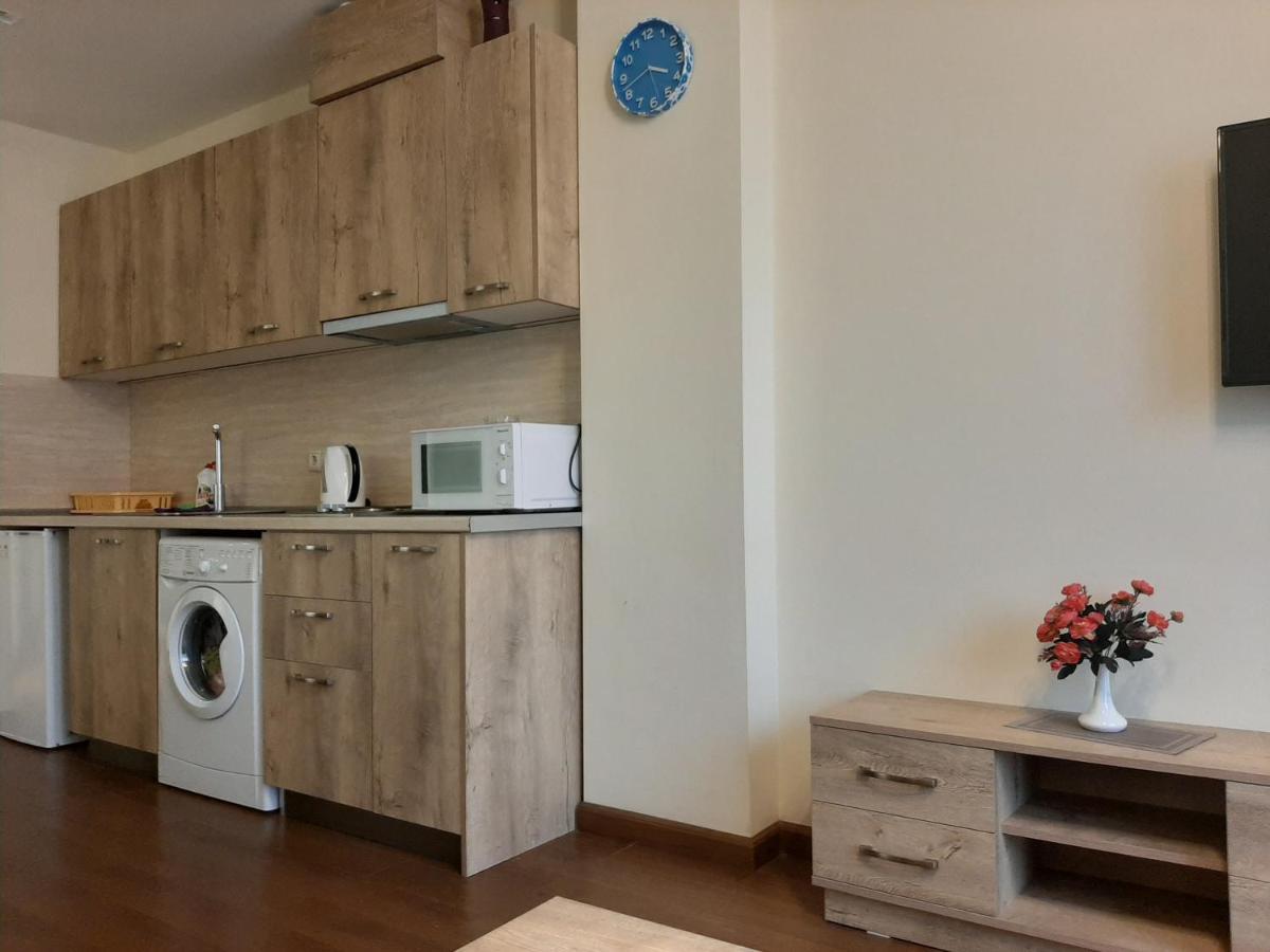 Pride Properties Welcomes You At 17 Buzant St 11-166 Yerevan Armenia Экстерьер фото