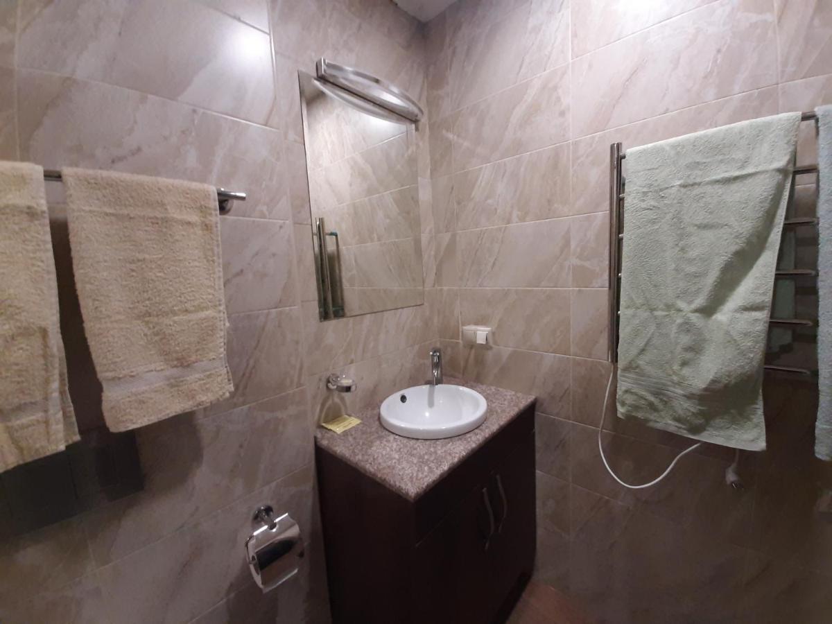 Pride Properties Welcomes You At 17 Buzant St 11-166 Yerevan Armenia Экстерьер фото