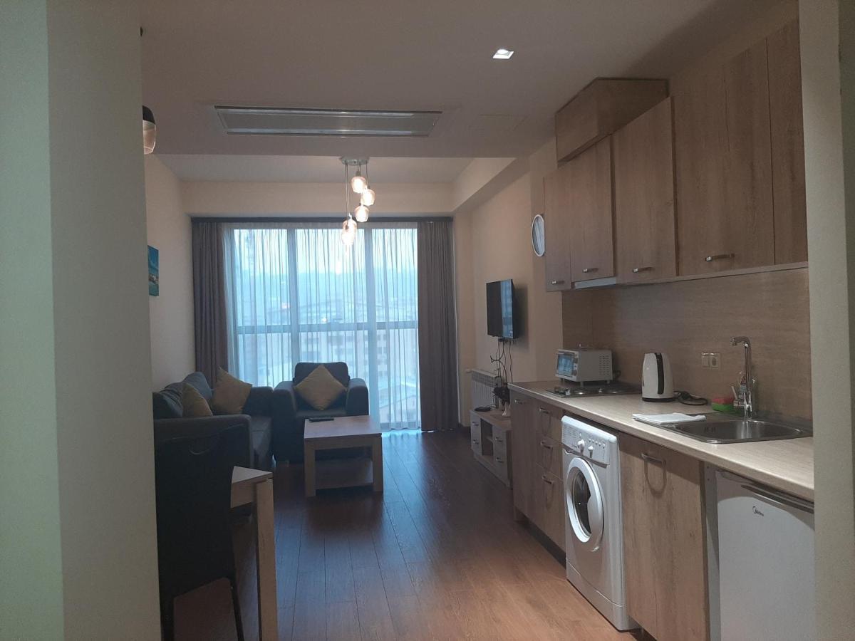 Pride Properties Welcomes You At 17 Buzant St 11-166 Yerevan Armenia Экстерьер фото